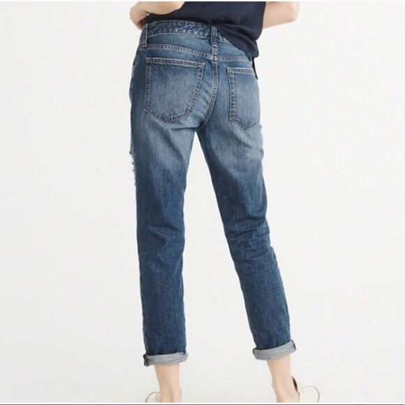 ✨HP✨Ames Slim Boyfriend Jeans✨ - Picture 2 of 11